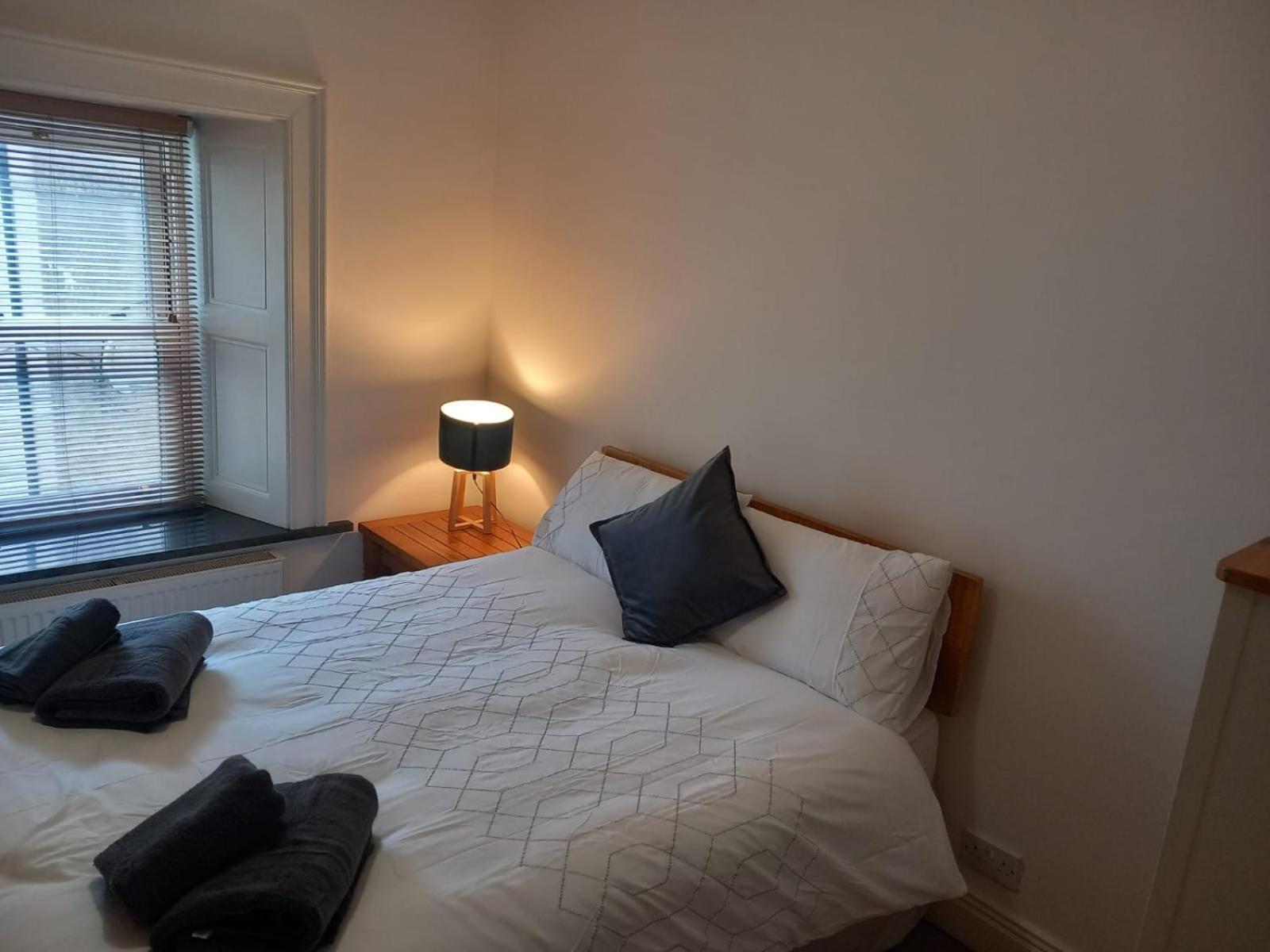 Marguerita Villas Apartment Cork Exteriér fotografie